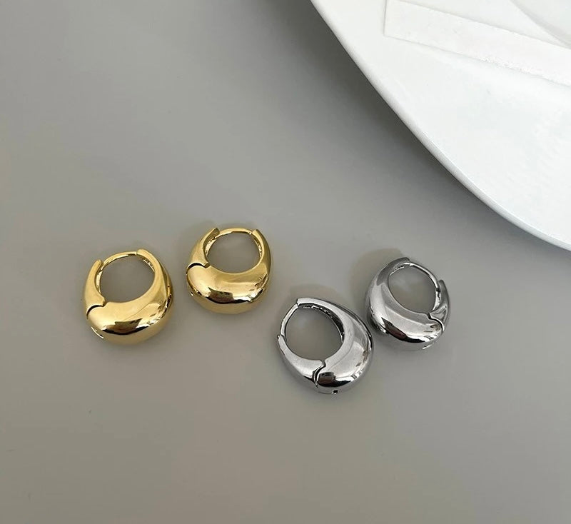 Lennik Oval Earrings