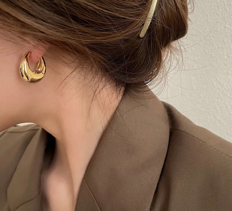 Lennik Oval Earrings