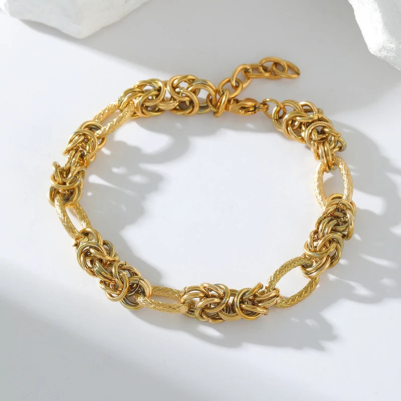 EILIECK Trendy Gold Twist Bangle
