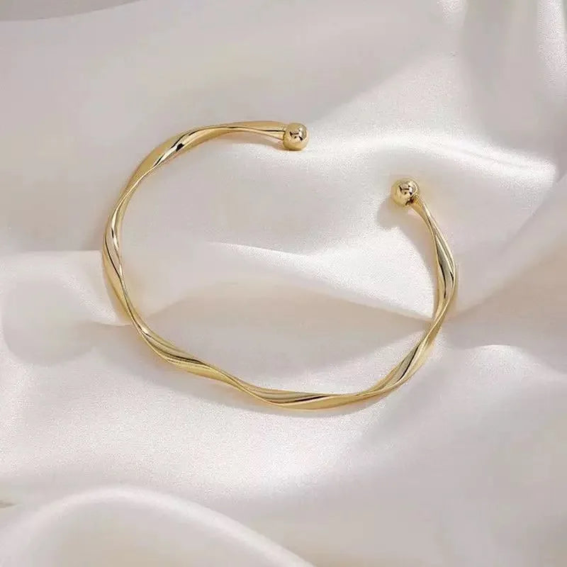 Geometric Bangle